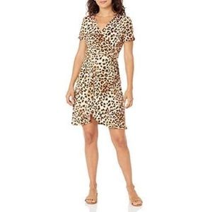 Star Vixen Women’s Short Sleeve Ballerina Wrap Dress, Chegwin, Small,